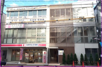 用賀メディカルモール